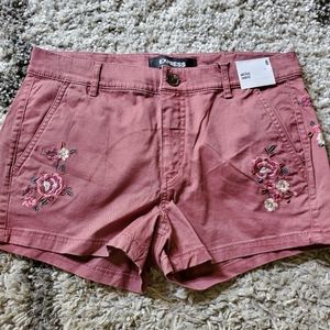 NWT Express Mid Rise Embroidered Twill Shorts